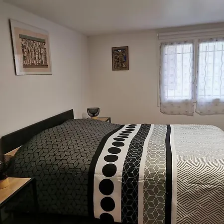 Apartment 5 Personnes Avec Piscine 60m2 Le Barp