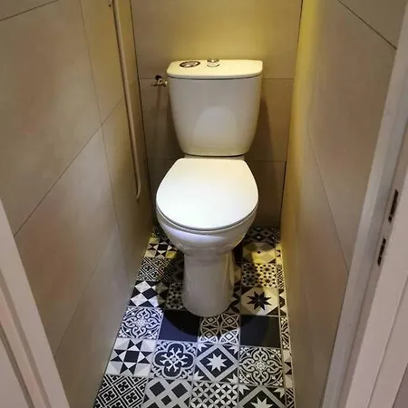 4 Personnes Avec Piscine 60m2
