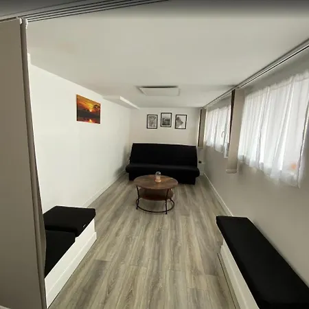 شقة 4 Personnes Avec Piscine 60m2 *