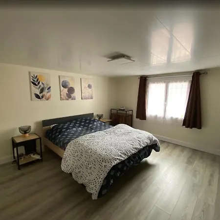 4 Personnes Avec Piscine 60m2 Le Barp